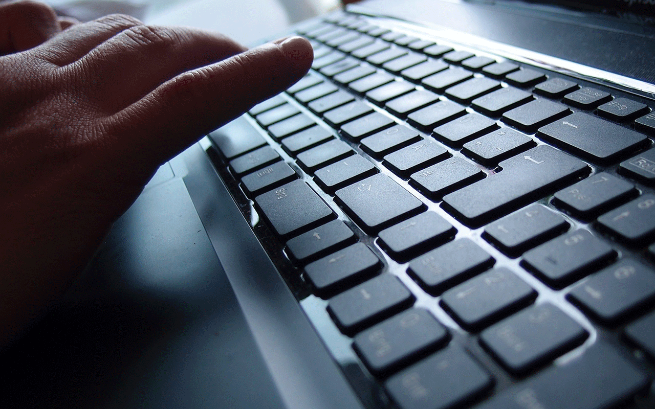 Schneller navigieren mit Tastatur-Shortcuts in in-STEP BLUE